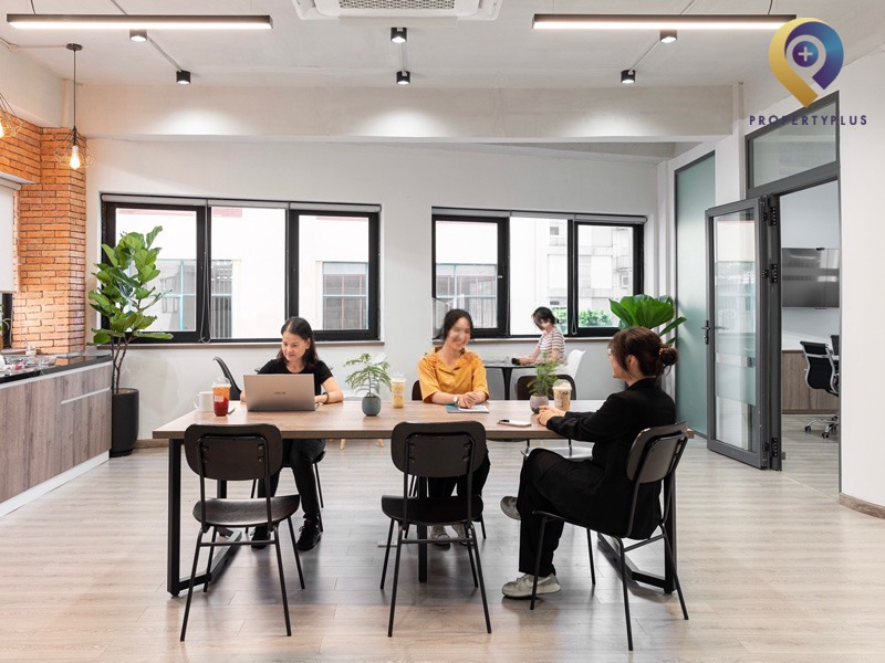 Uniworks Coworking Space